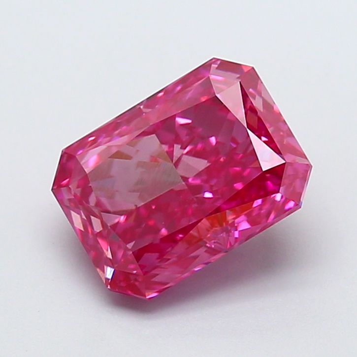 2.52 ct Radiant Fancy Vivid Pink Lab-Grown Diamond