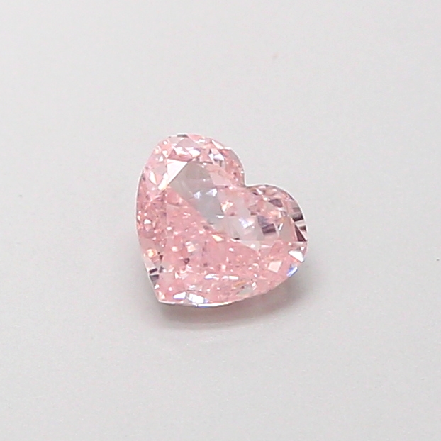 0.32 ct Heart, Fancy Intense Pink VS1 CVD